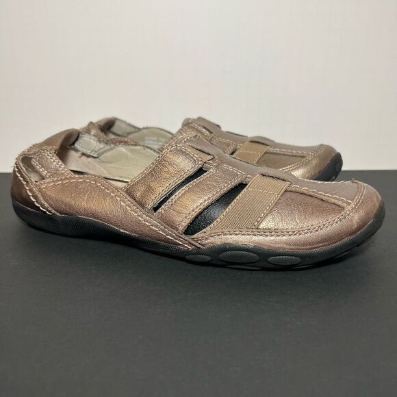 Womens CLARKS Haley Stork Bronze Brown Slip On Sandals / Size 7.5 Medium - Picture 1 of 8